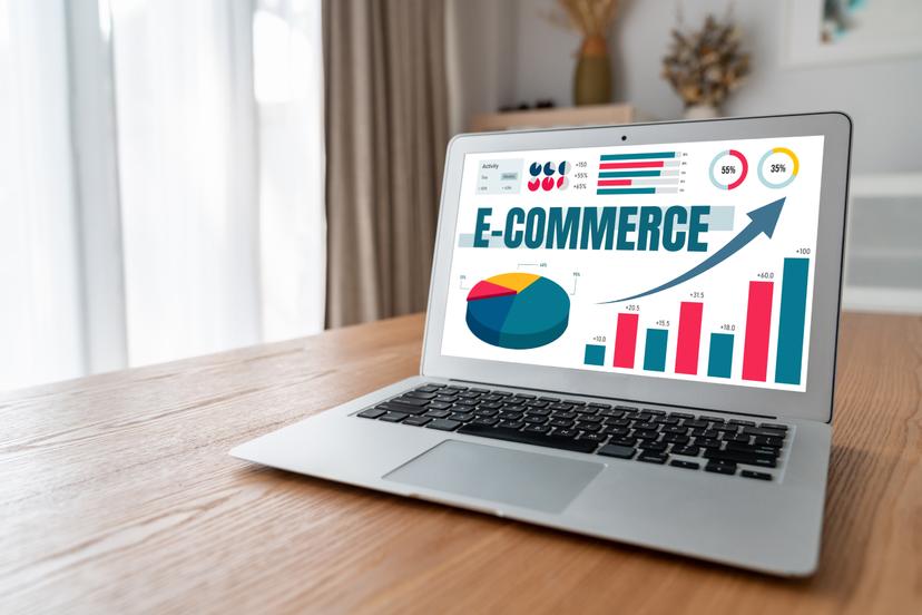 E-TİCARETTE MOBİL UYUMLU WEB SİTESİ NEDEN ÖNEMLİDİR?